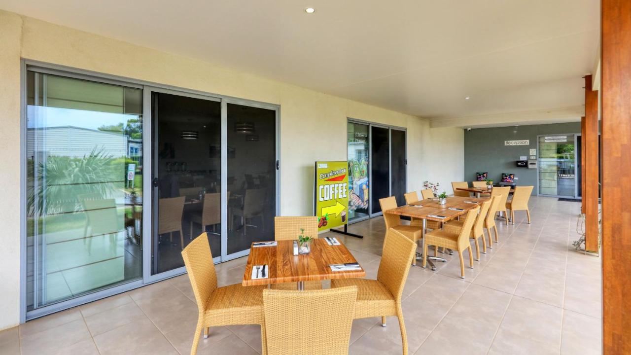 Chinchilla Motor Inn Bagian luar foto